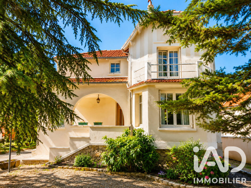 Photo 1 - Maison à AIFFRES