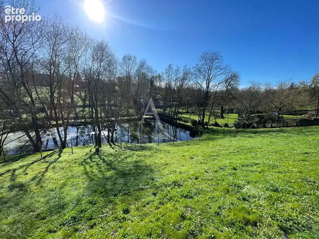 Terrain à THORIGNY