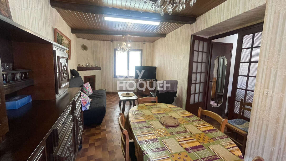 Maison à LOUPIAN