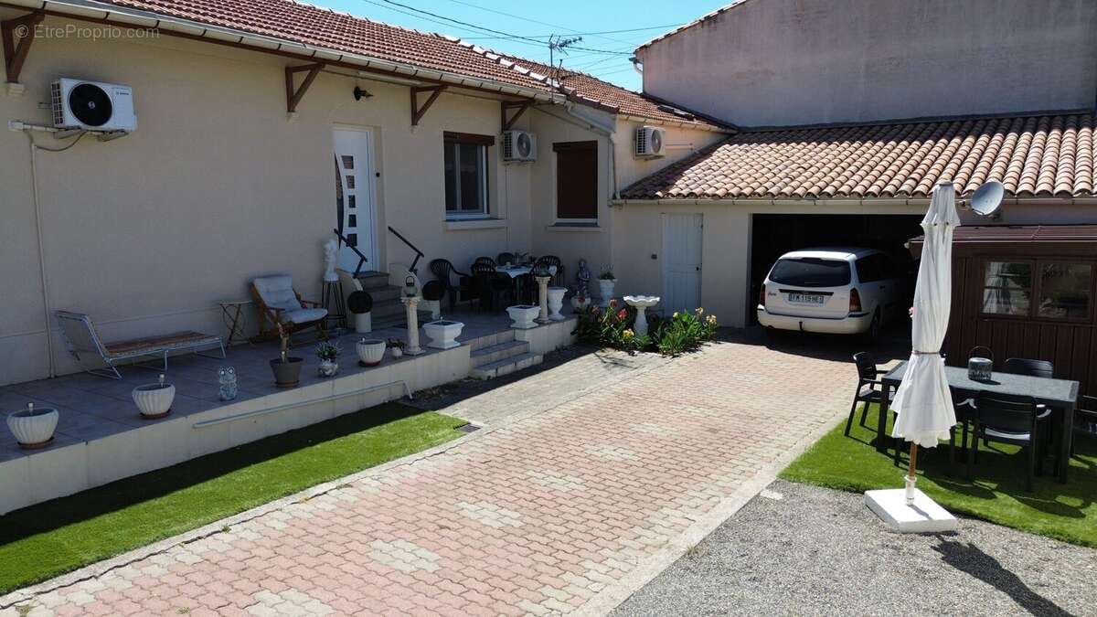 Maison 81 m² à Carcassonne  - photo 2