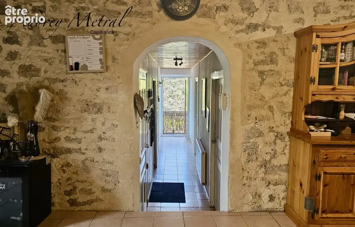 Appartement T4 d'env. 98m2 habitable à vendre à Serrières-en-Chautagne - photo 6