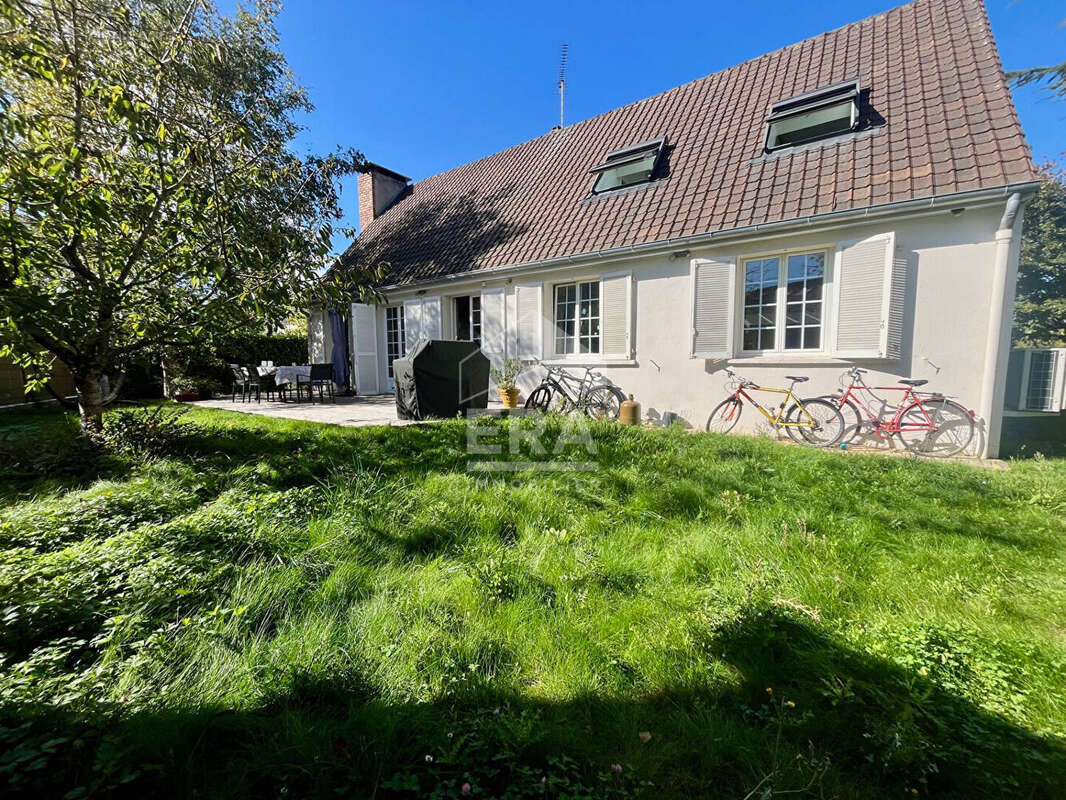 Maison à VILLEPREUX