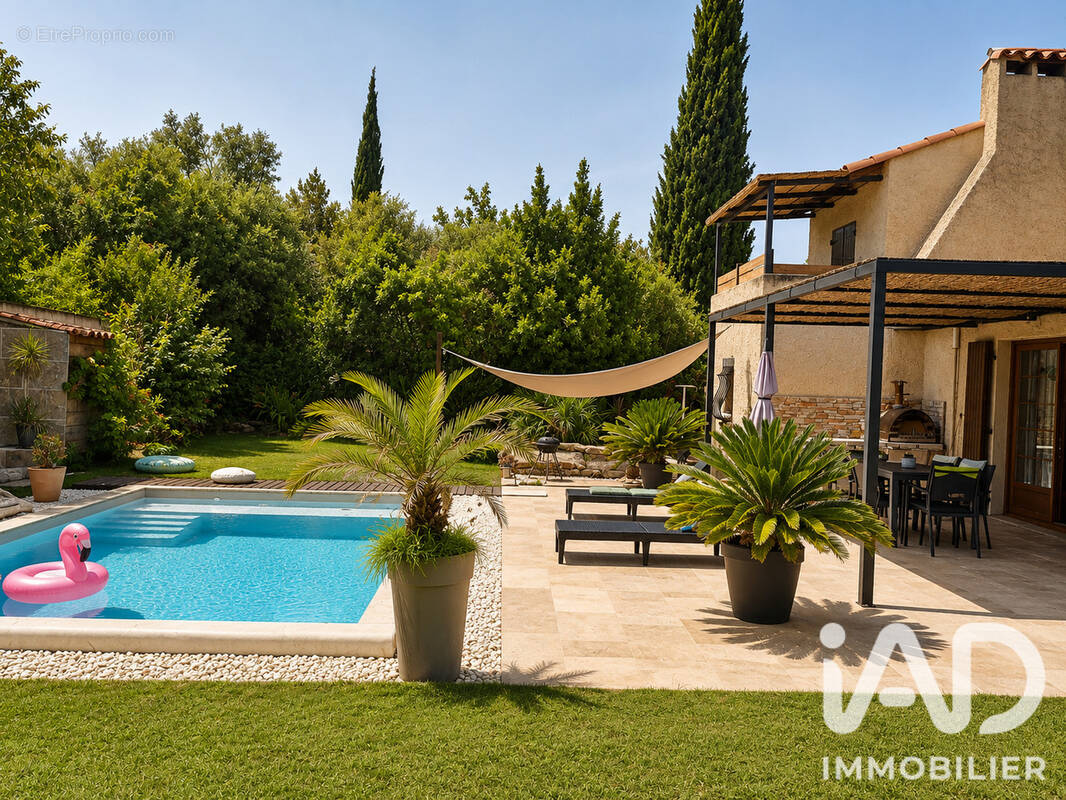 Photo 1 - Maison à GRANS
