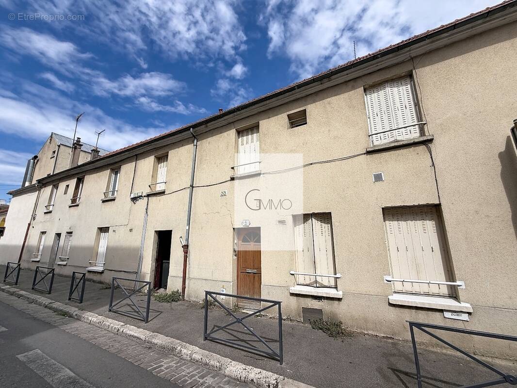 Appartement à CHOISY-LE-ROI
