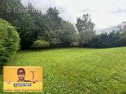 Terrain à MAREUIL-LES-MEAUX