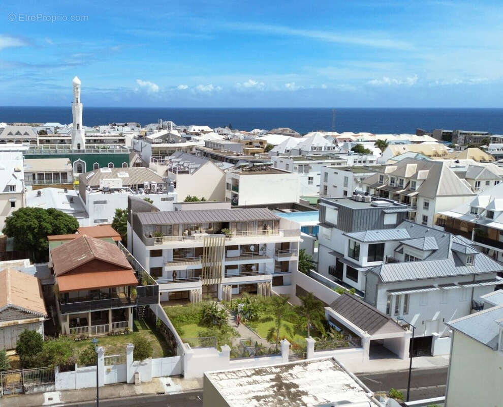 Appartement à SAINT-DENIS