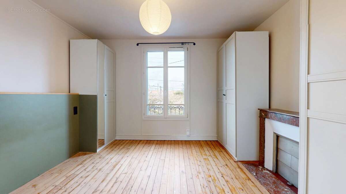 Maison à CHELLES