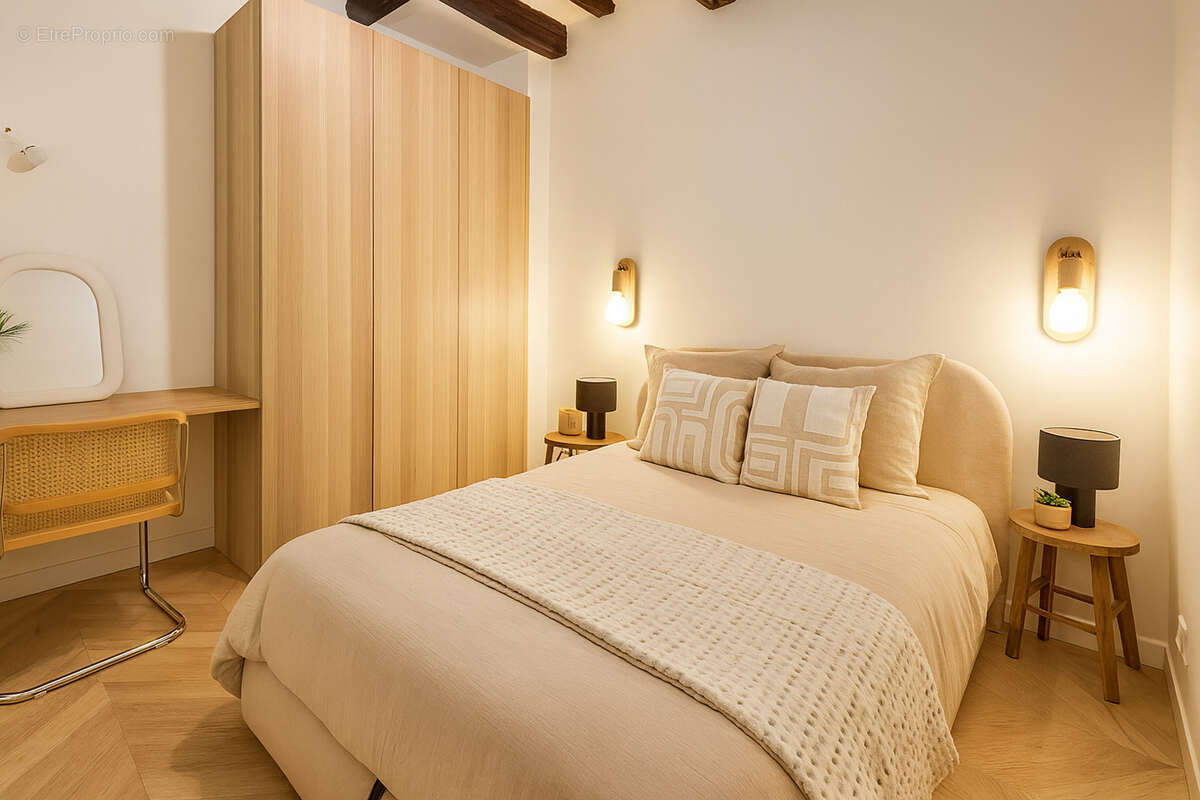 Appartement à VERSAILLES