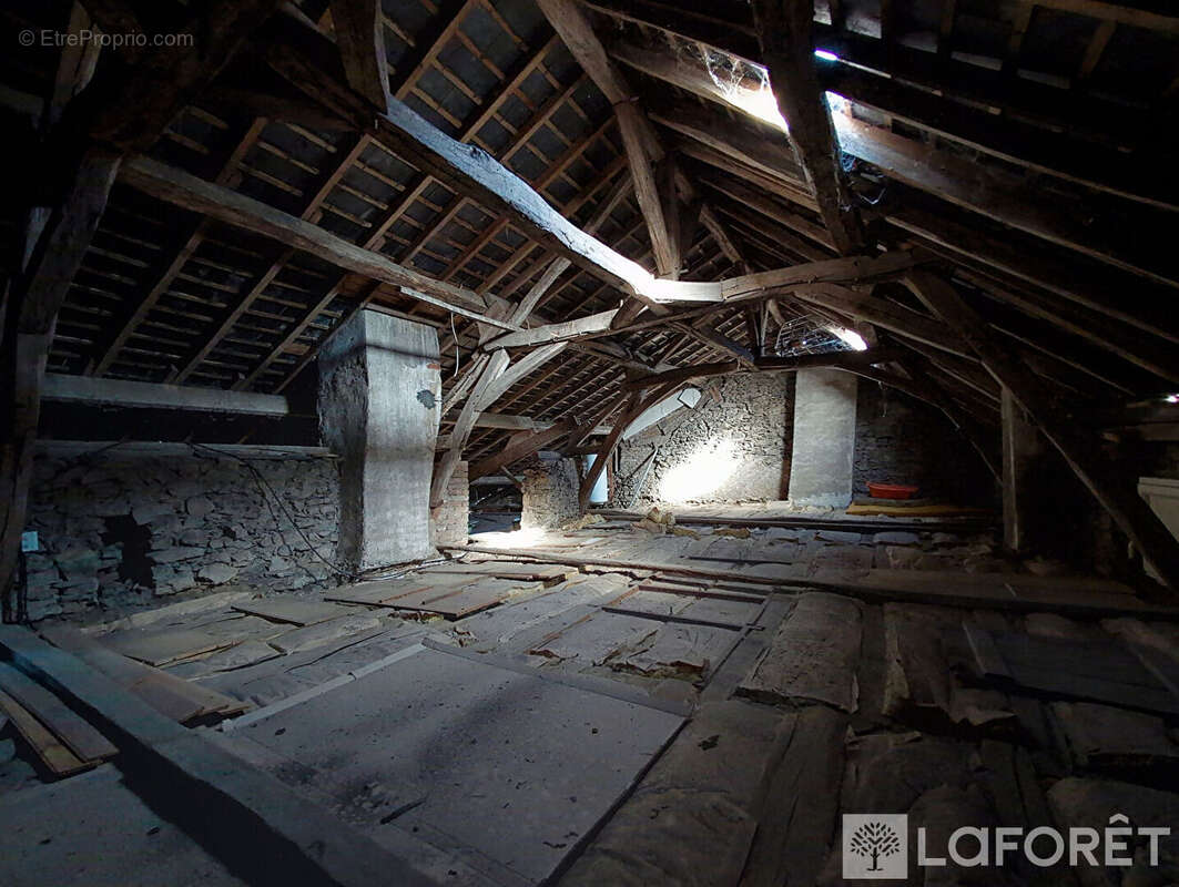 Appartement à CHEMILLE