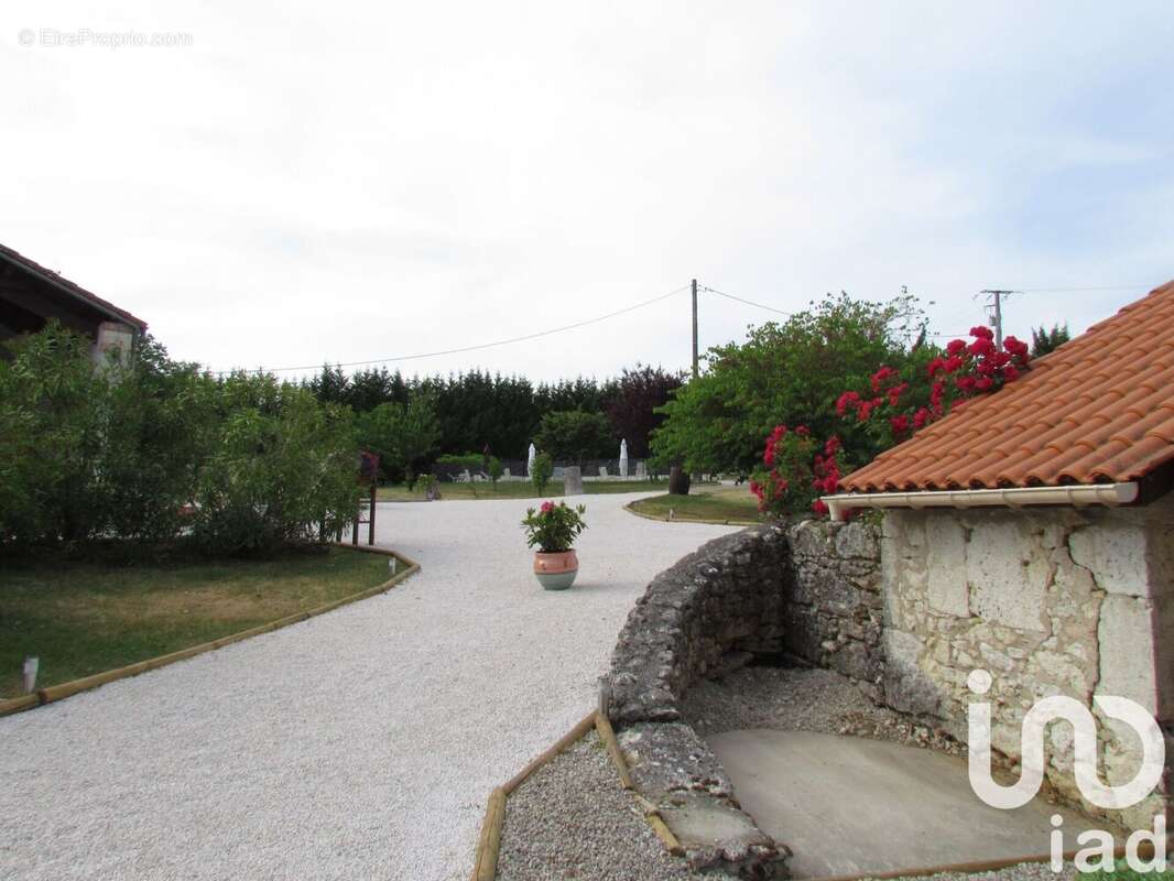 Photo 6 - Maison à MONBALEN