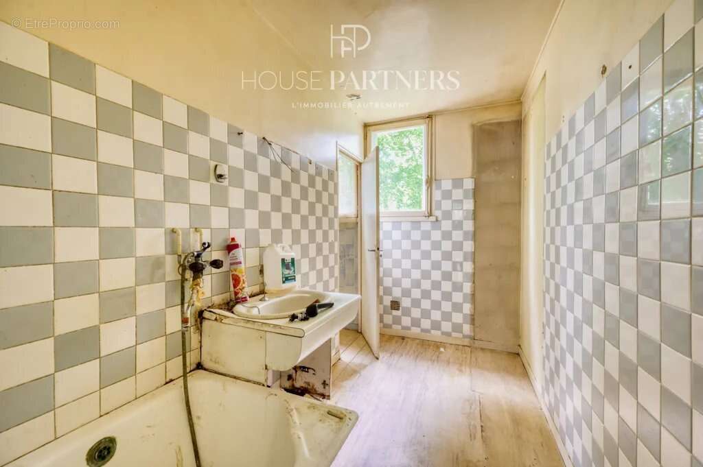 Appartement à RUEIL-MALMAISON