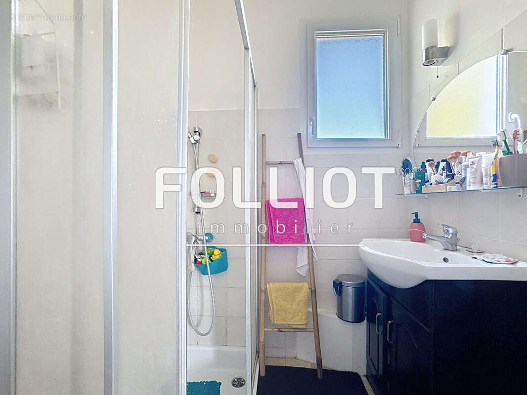 A VENDRE Maison 3 pièces 75 m² à Gouville Sur Mer - photo 10