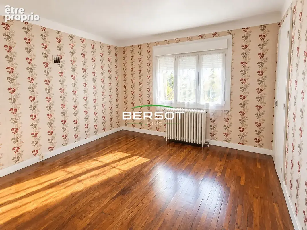 Maison 4 chambres sur sous-sol : fort potentiel ! - photo 4