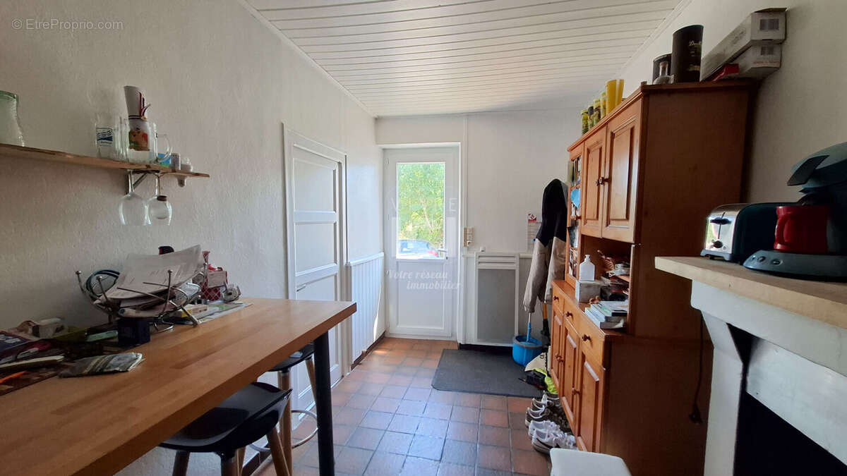 Maison Rouans 4 pièce(s) 56.60 m2 + 85 m² de dépendances - photo 4