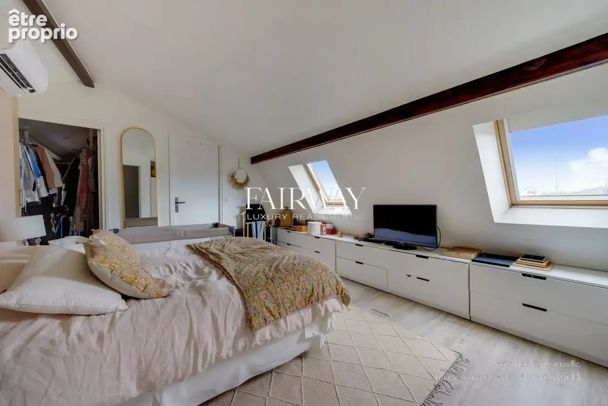 Duplex climatisé 2 Chambres – Paris 9ème – Square Montholon – Dernier Étage par Ascenseur - photo 7