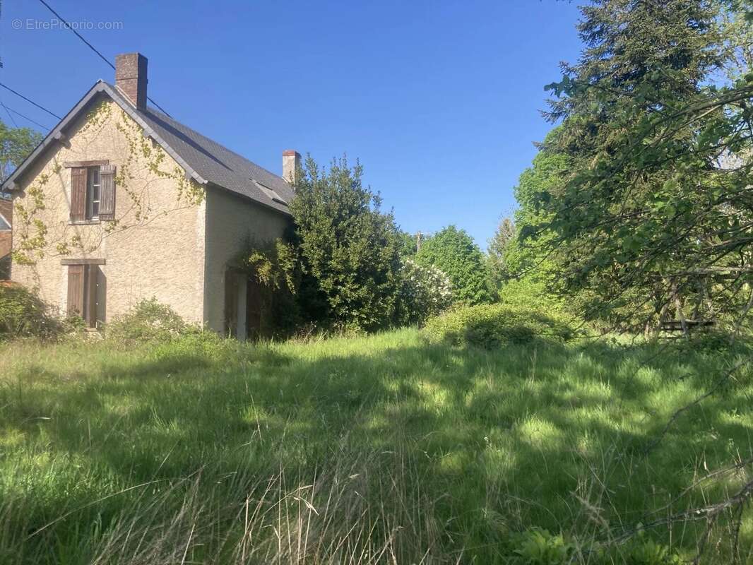 Maison à LA BOISSIERE-ECOLE