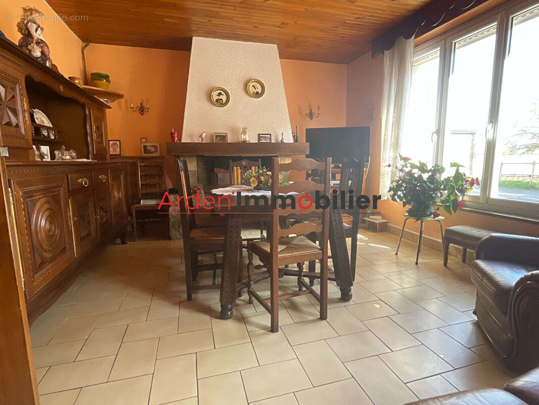 Appartement à LUCQUY