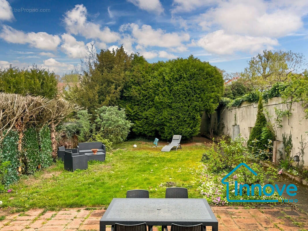 Maison à ROCQUENCOURT