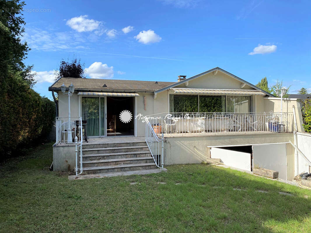 Maison à SAINT-GERMAIN-EN-LAYE