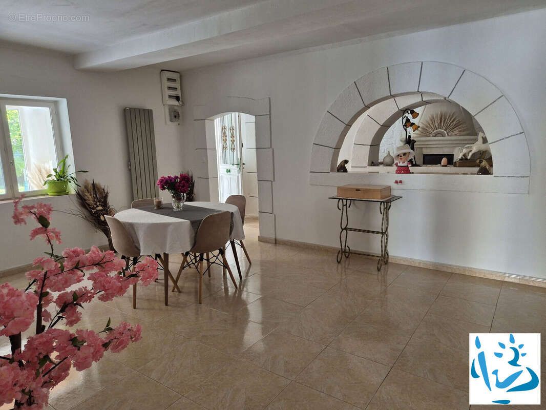 Maison à MORTAGNE-AU-PERCHE