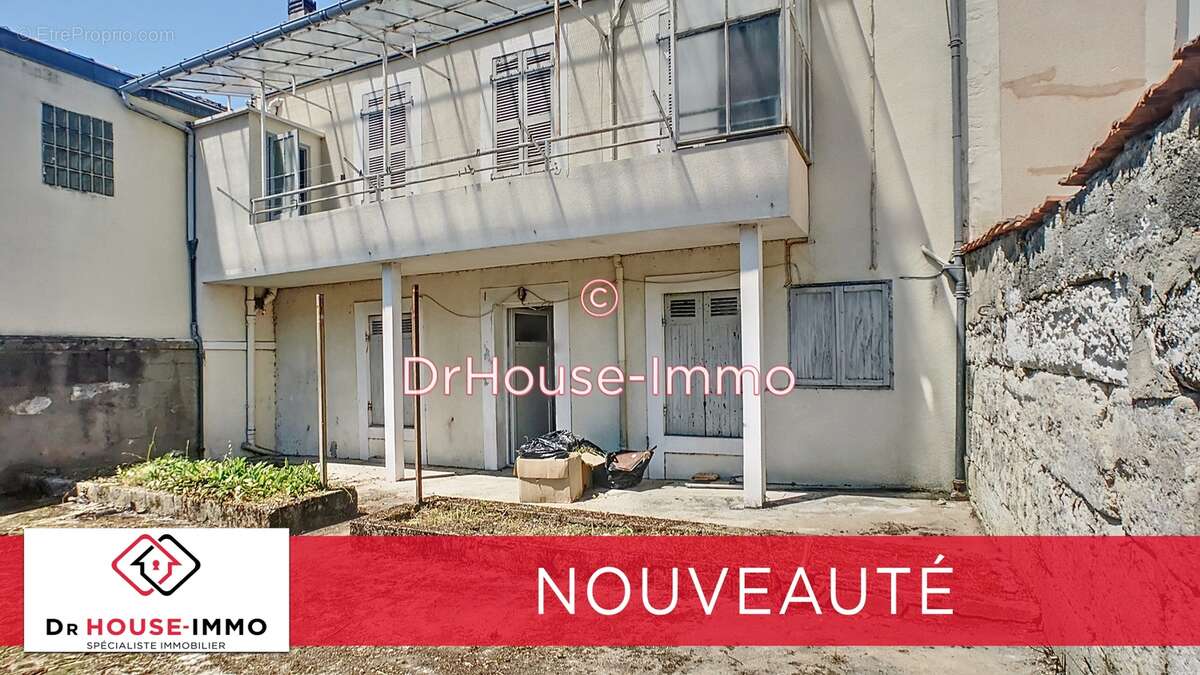Appartement 295 m² à Perigueux  - photo 16