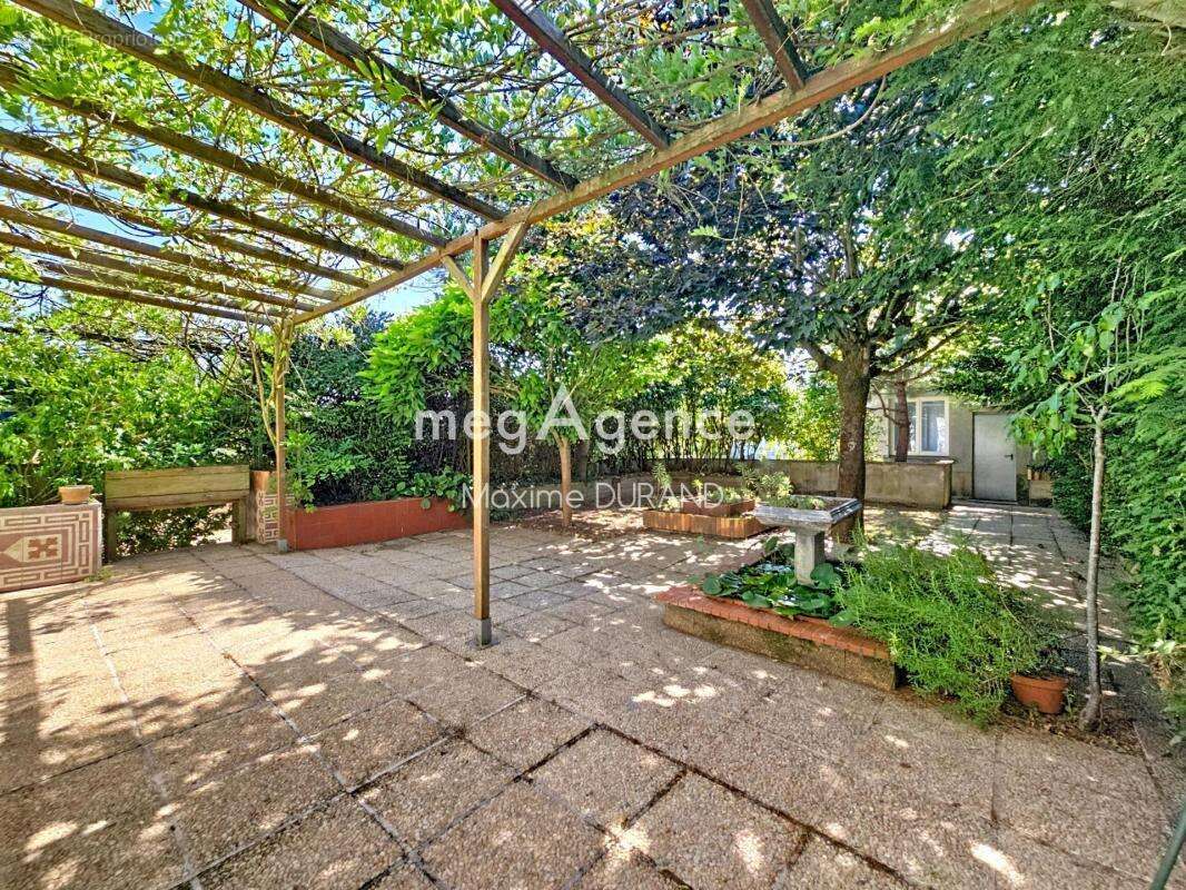 Maison 4 chambres - Atelier 150 M² - photo 14