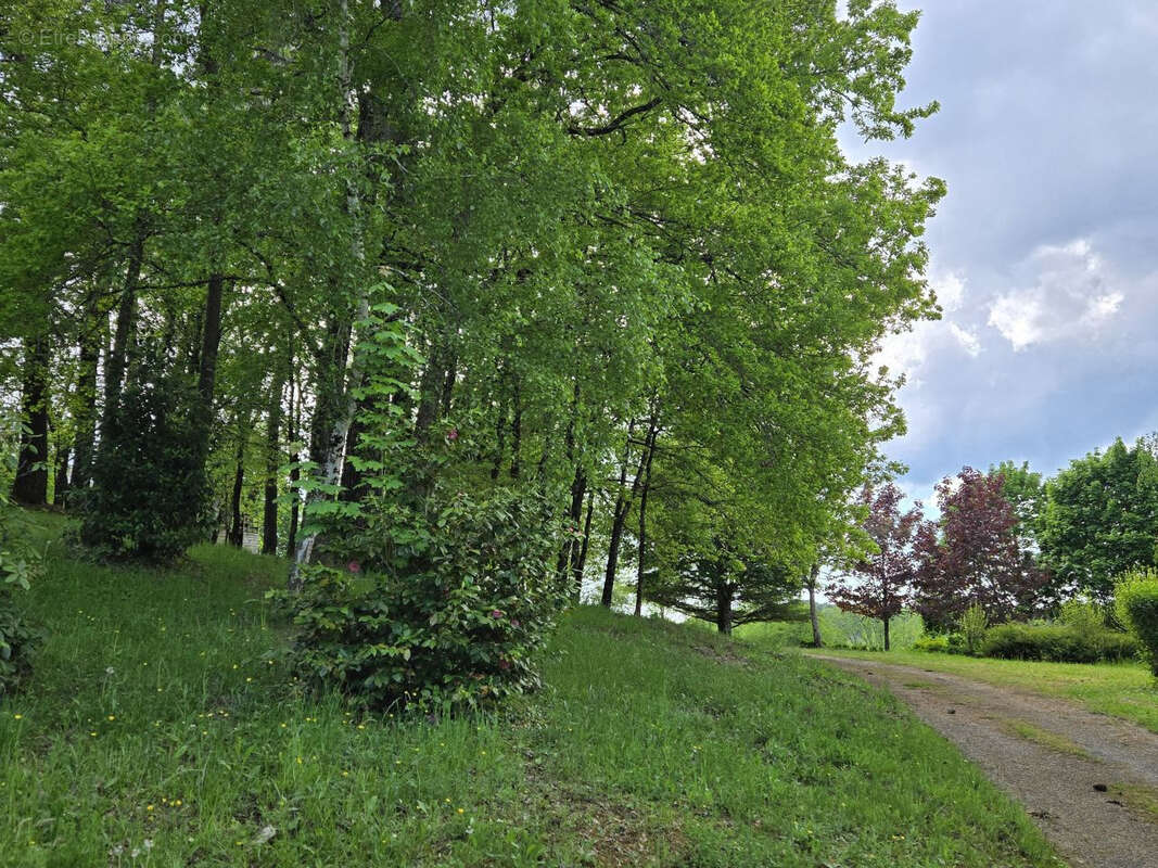 Maison à VILLAMBLARD