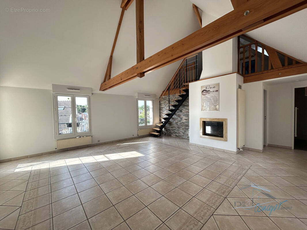 Appartement à ARPAJON