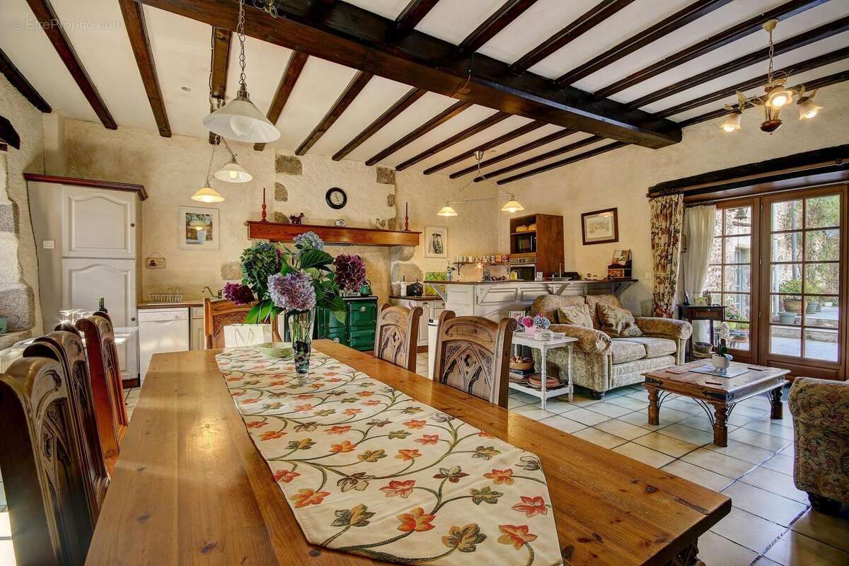 Photo 6 - Maison à CHAMPS-ROMAIN