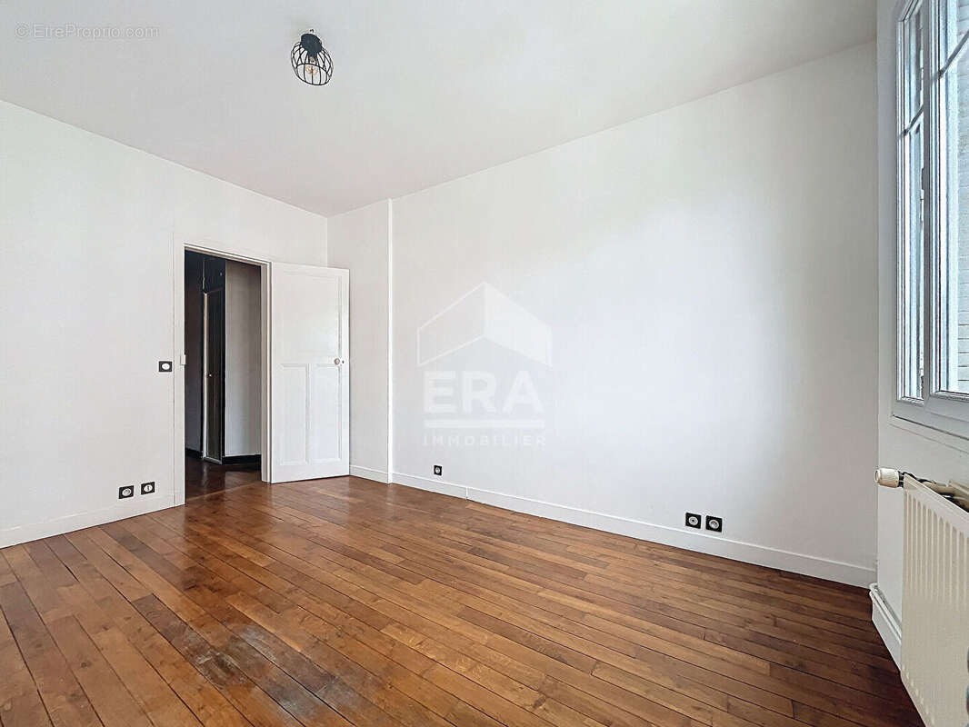 Appartement à IVRY-SUR-SEINE