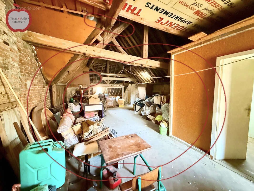 Maison de caractere avec cour et garage - centre ville historique - photo 28