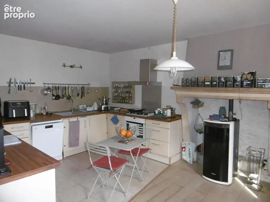 Maison  6 pièces 170 m2 - photo 2