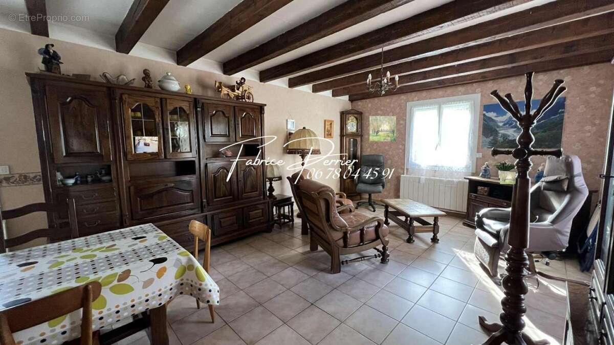 Maison à MONTELIMAR