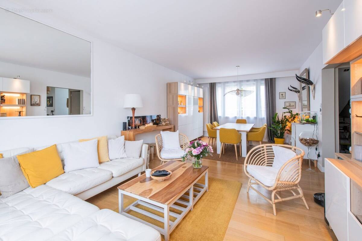 Maison à BOURG-LA-REINE