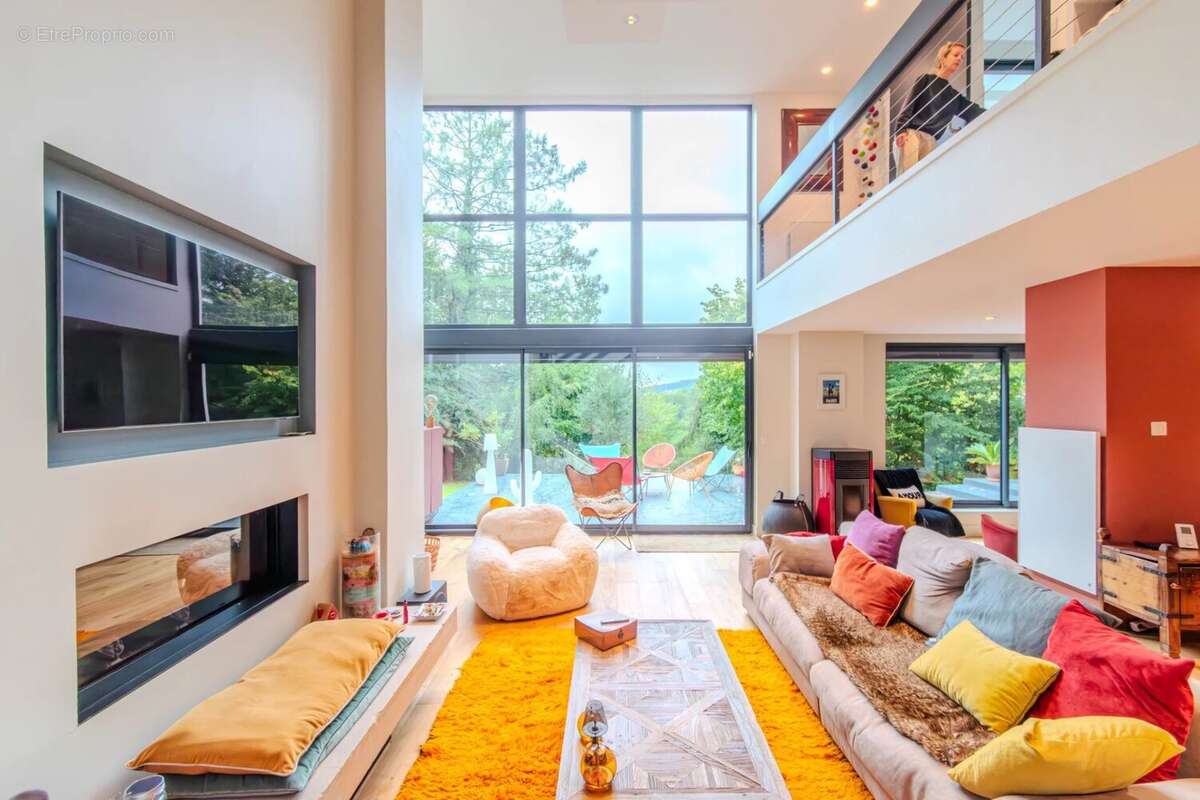 Maison à MONTMORENCY