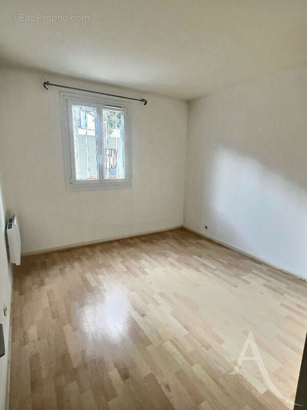 Appartement à THIAIS