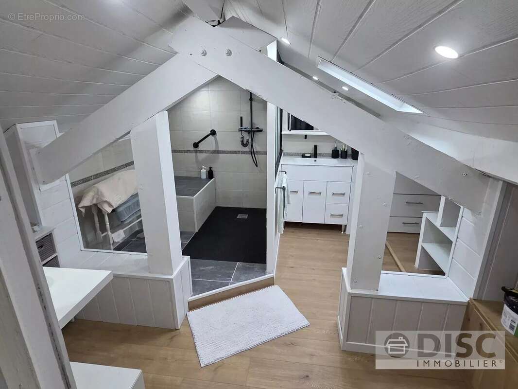 Propriété avec piscine chauffée et plus de 2 ha de terrain – proche Figeac - photo 8