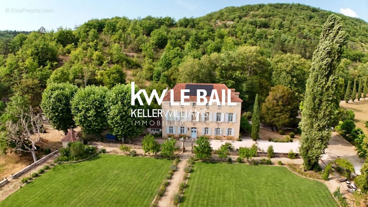 Maison 695 m² à Prayssac  - photo 5