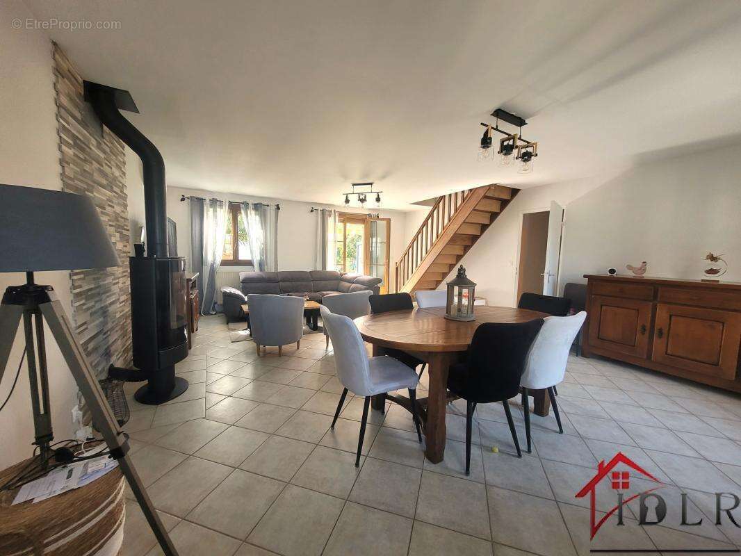 MAISON - 3 Chambres - 123M2 - photo 6