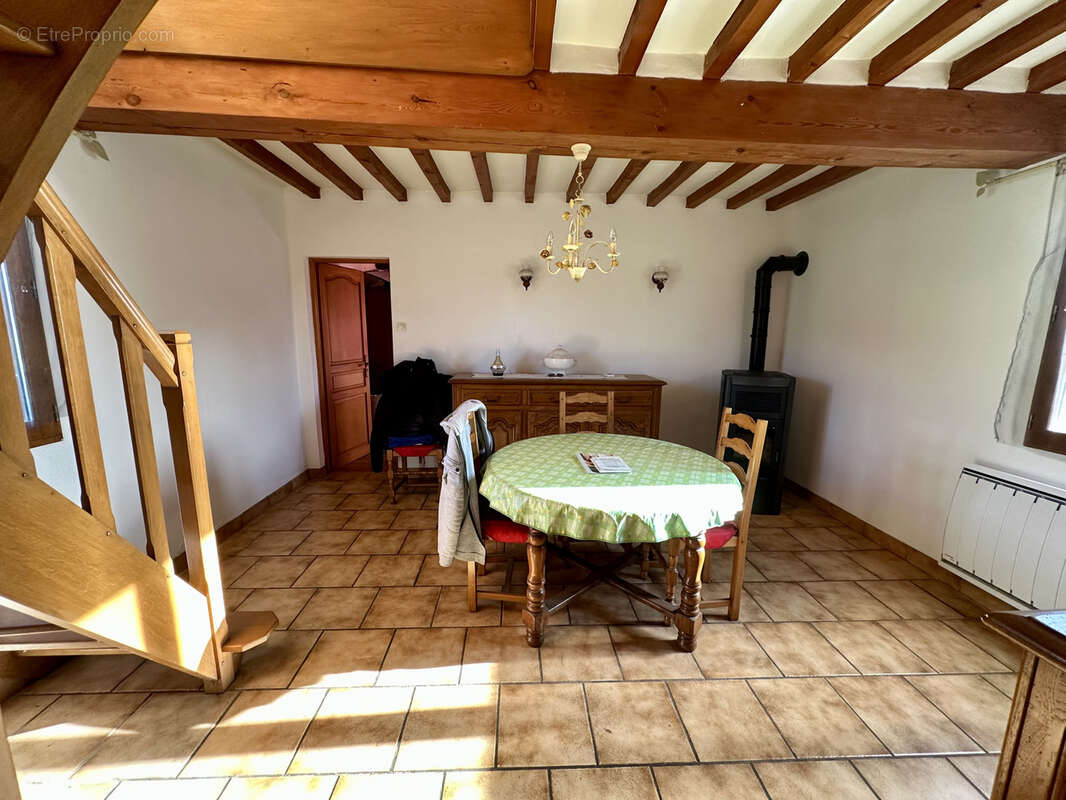 Maison à SAINT-NICOLAS-D'ALIERMONT