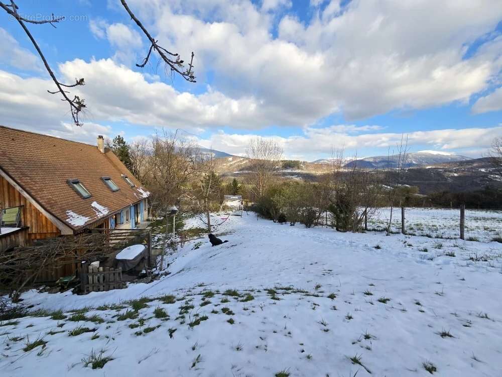 Maison à MIRIBEL-LANCHATRE