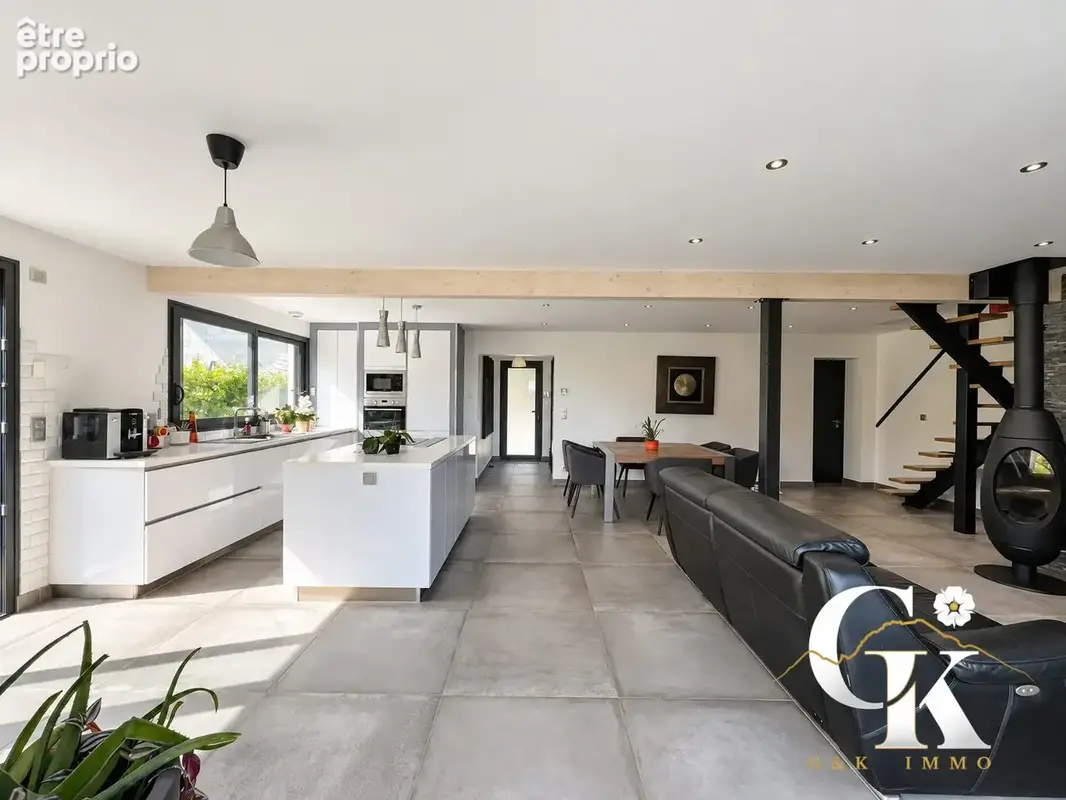 Maison 5 pièces 137 m² à vendre à Saint-Paul-De-Varces (38760) - photo 2