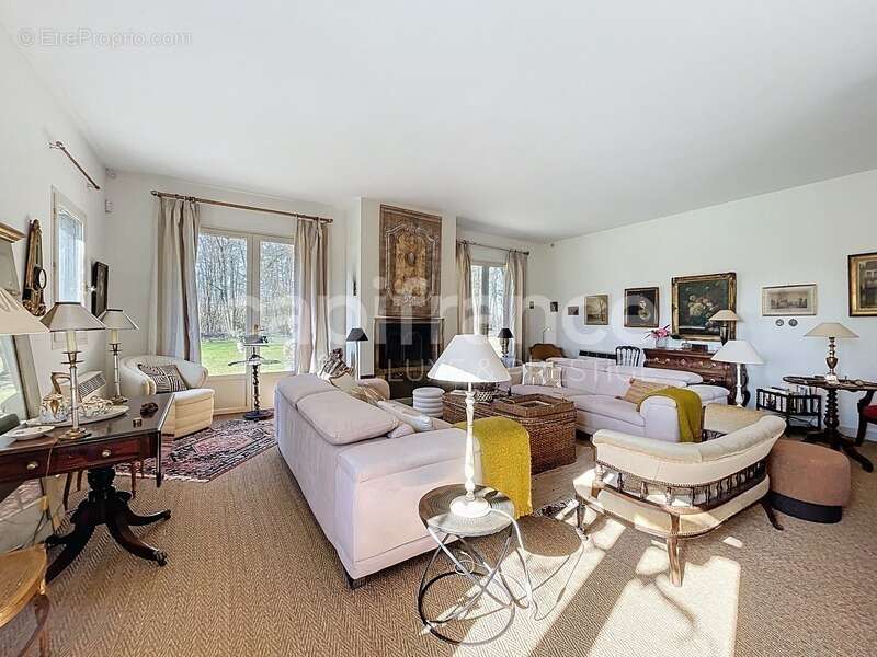 Maison à SAINT-BRANCHS