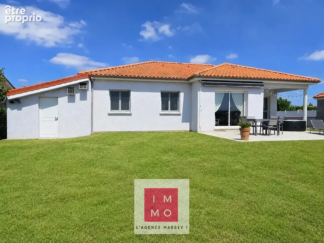Villa contemporaine de plain-pied aux portes de Tarbes – Élégance, volumes et vue Pyrénées - photo 3