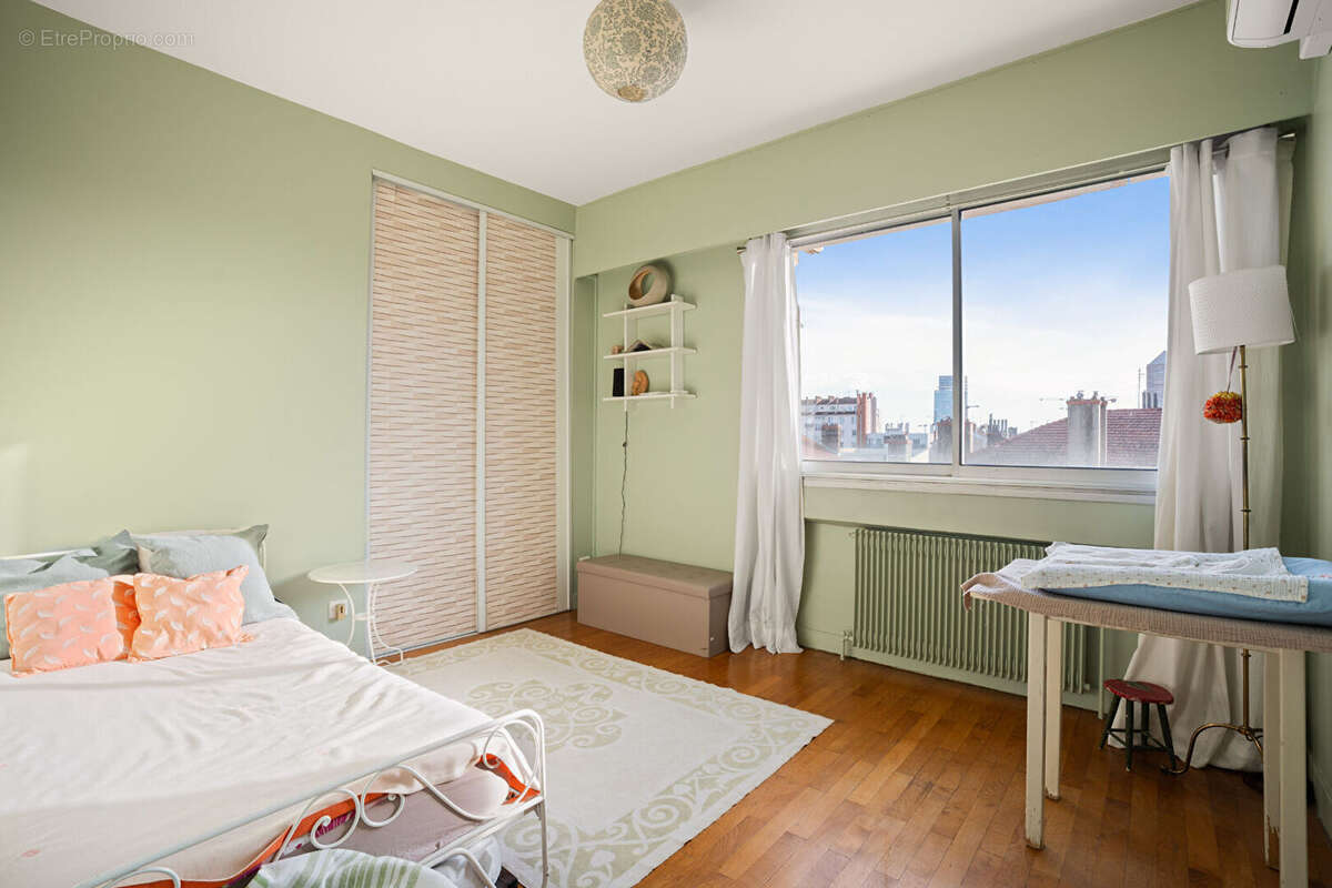 Appartement à LYON-6E