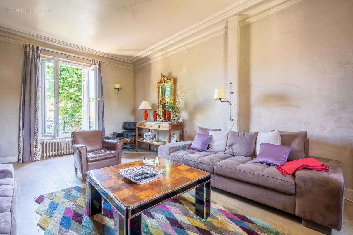 Maison à NEUILLY-PLAISANCE