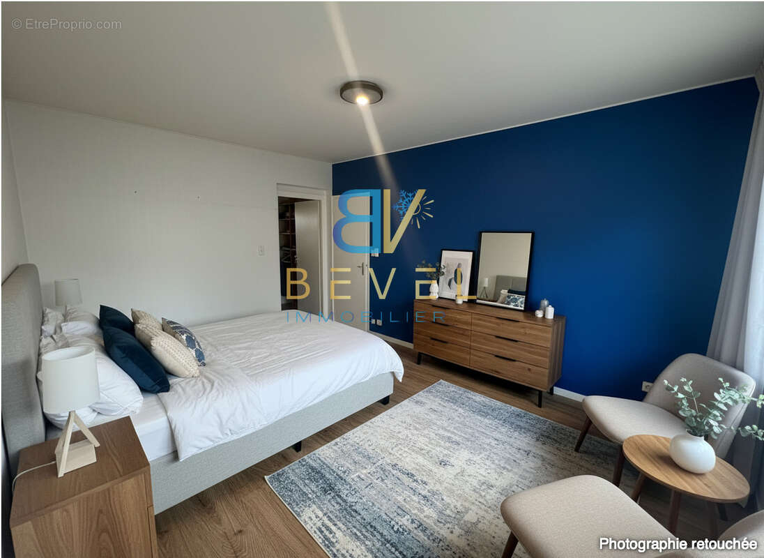 (73) SAINT-JEAN-DE-MAURIENNE - Appartement T5 idéal - Hyper centre - Balcon - Cave & Garage - photo 8