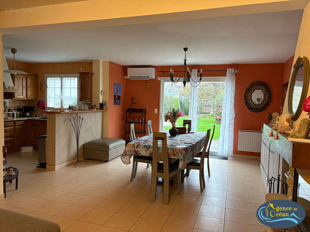 Maison à FEREL