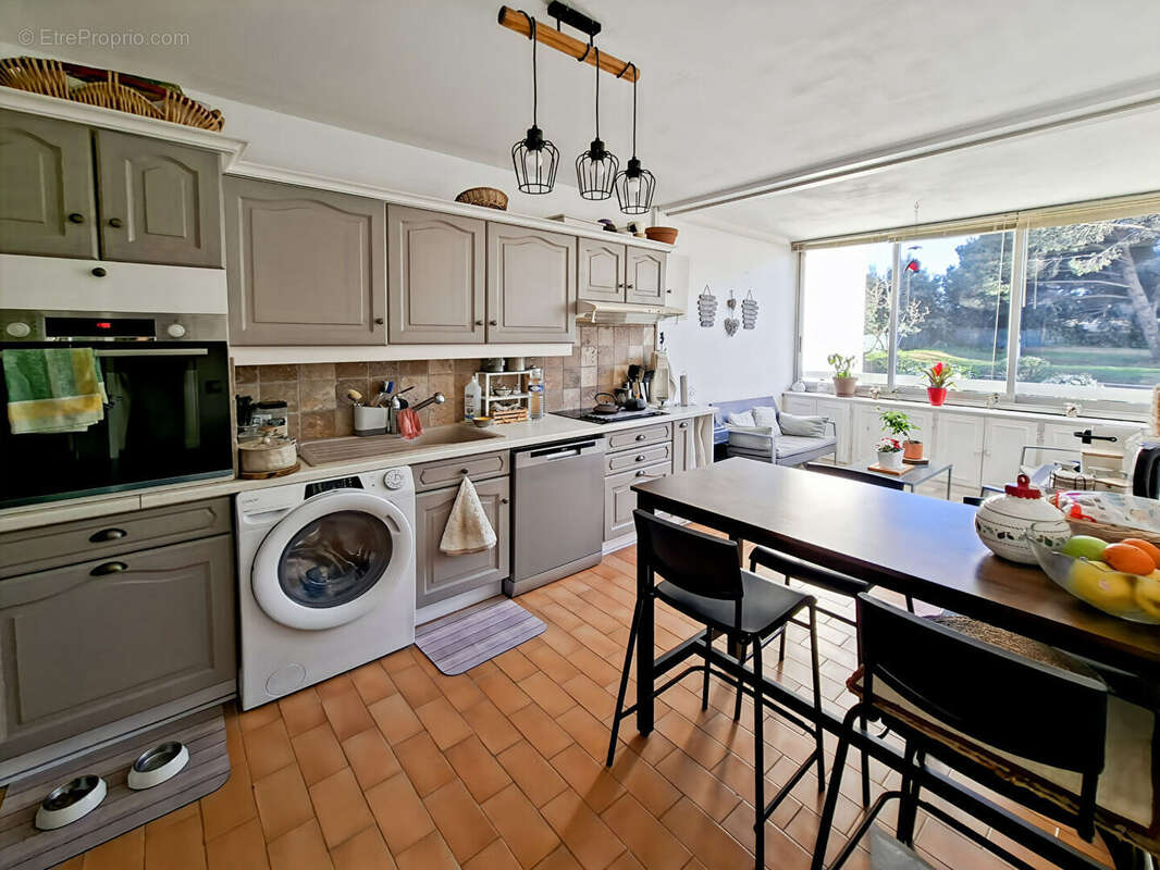 Appartement à LE CANNET