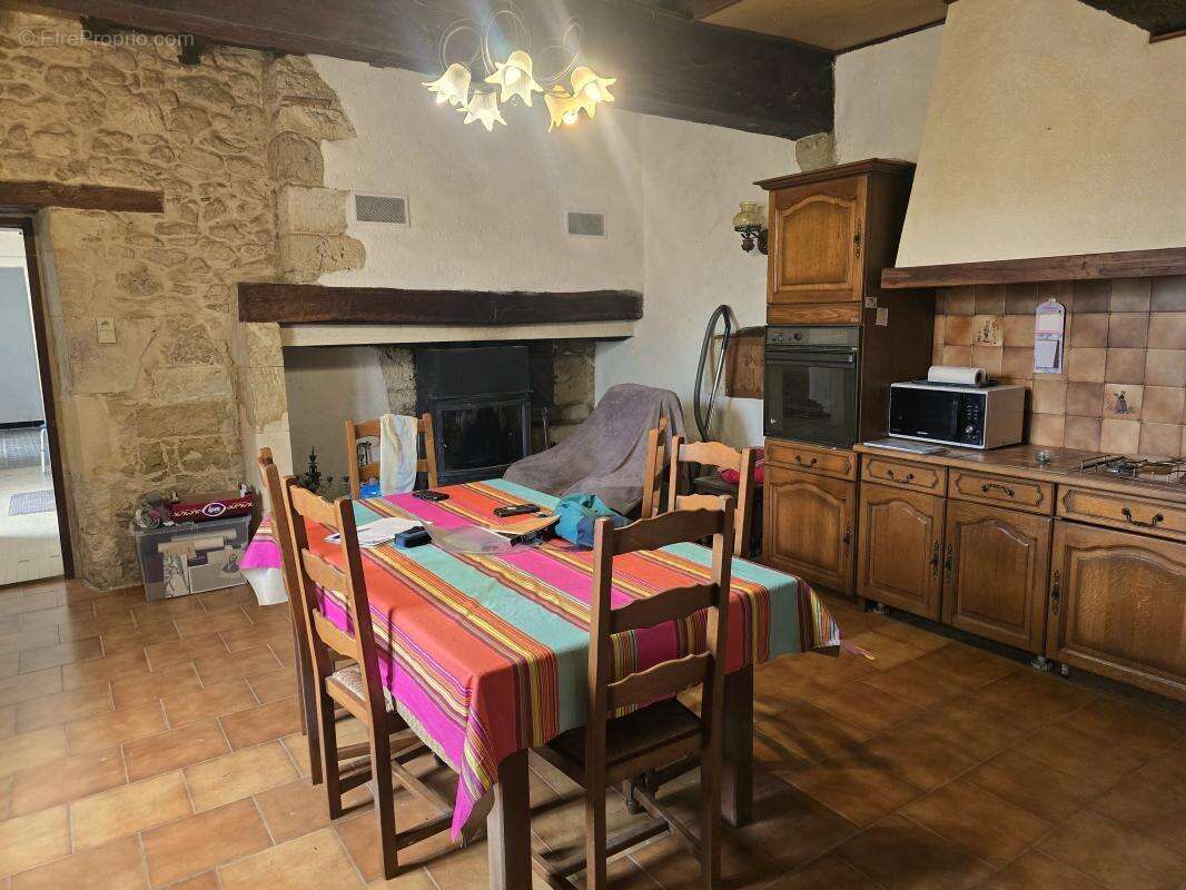 Maison de village - photo 9